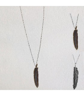 Collier sautoir plume métal